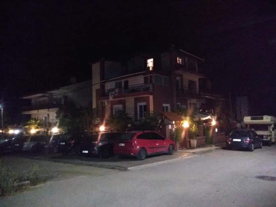 Blue Moon Accommodation نيا ميشانيونا المظهر الخارجي الصورة