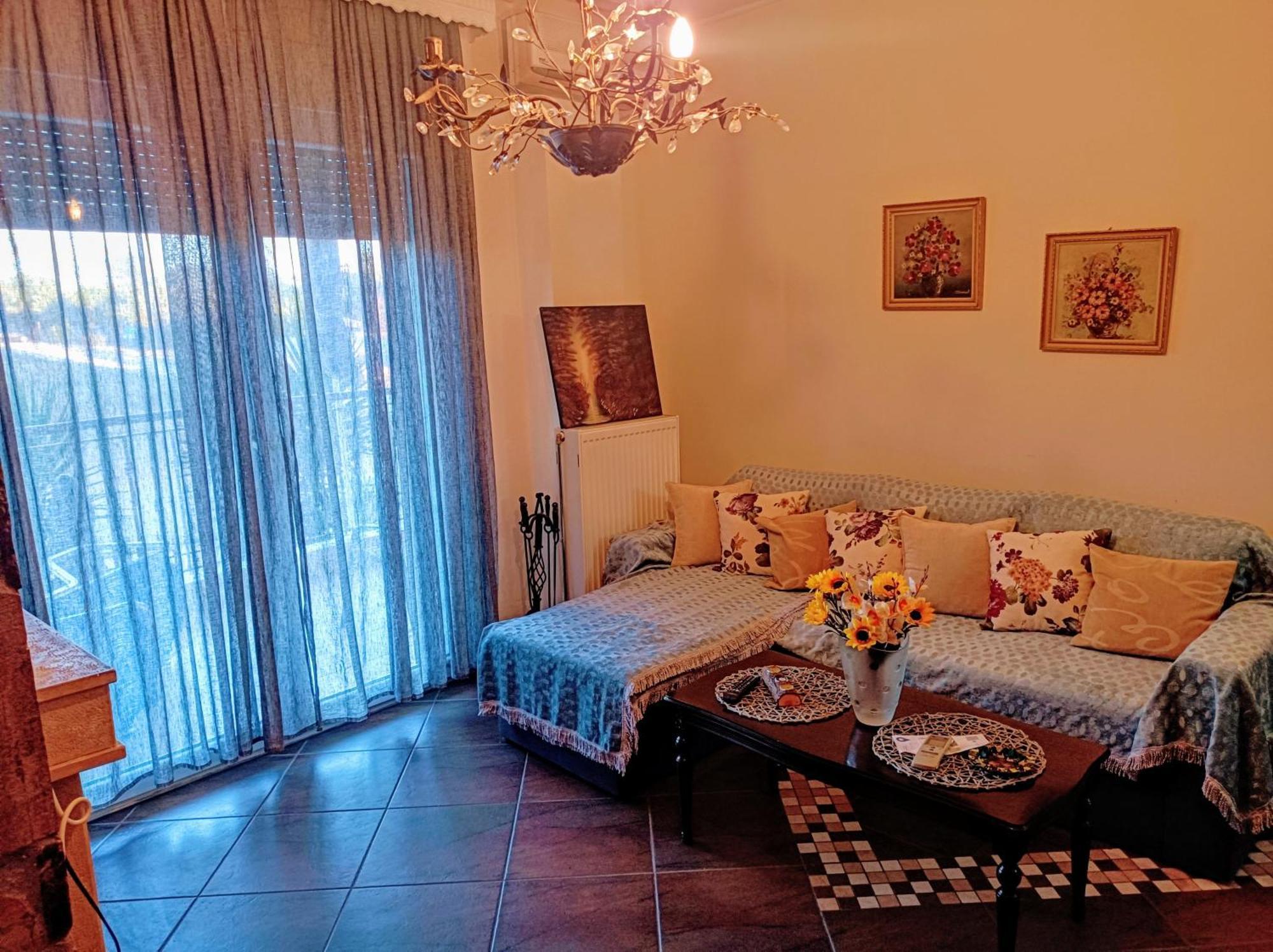 Blue Moon Accommodation نيا ميشانيونا الغرفة الصورة