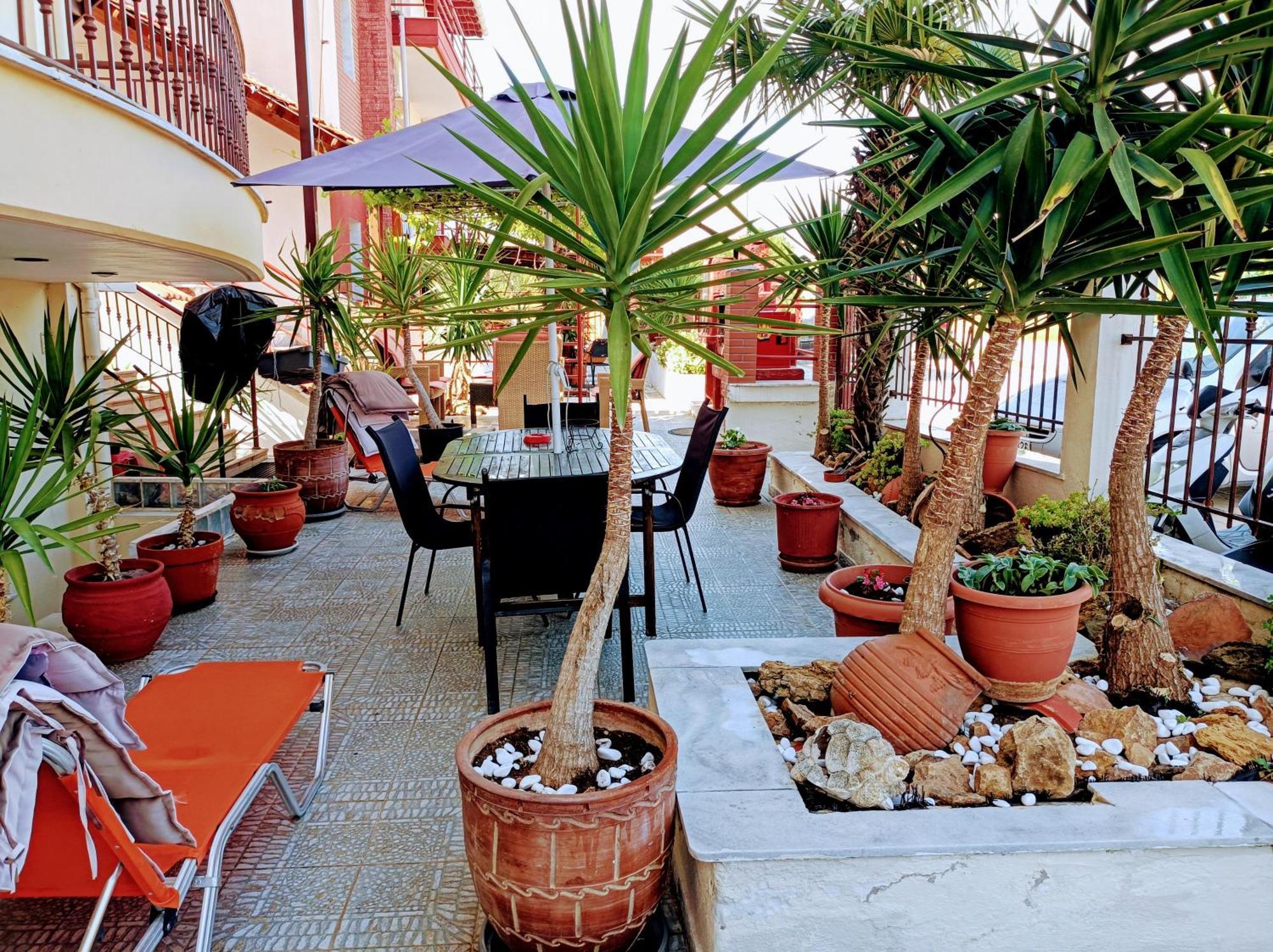 Blue Moon Accommodation نيا ميشانيونا المظهر الخارجي الصورة